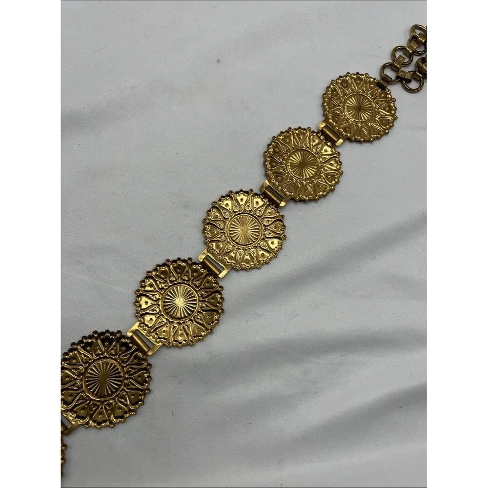 Vintage 1970s Chunky Medallion Metal Brass Toned Belt